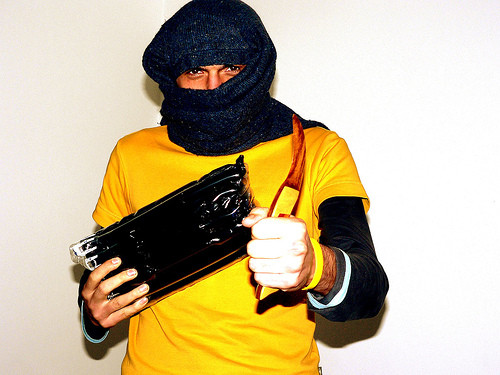 Clip interzis, cu tineri musulmani teroristi, difuzat joi pe internet