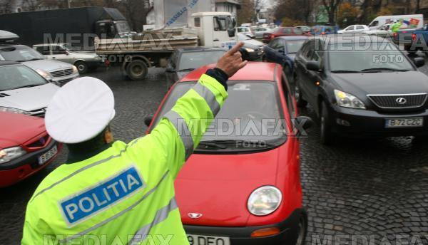 Merg mai devreme la scoala, din cauza traficului!