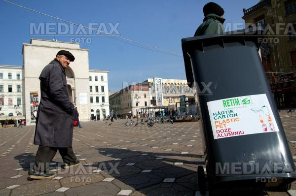 Pana la sfarsitul lunii, se decide daca ridicarea gunoiului se scumpeste