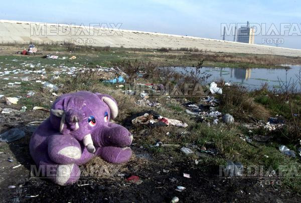 Bacau: un copil de 7 ani a fugit de acasa pentru ca il bateau parintii