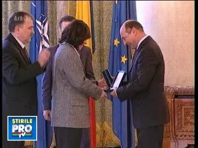 Scriitorii romani traiesc de azi pe maine!