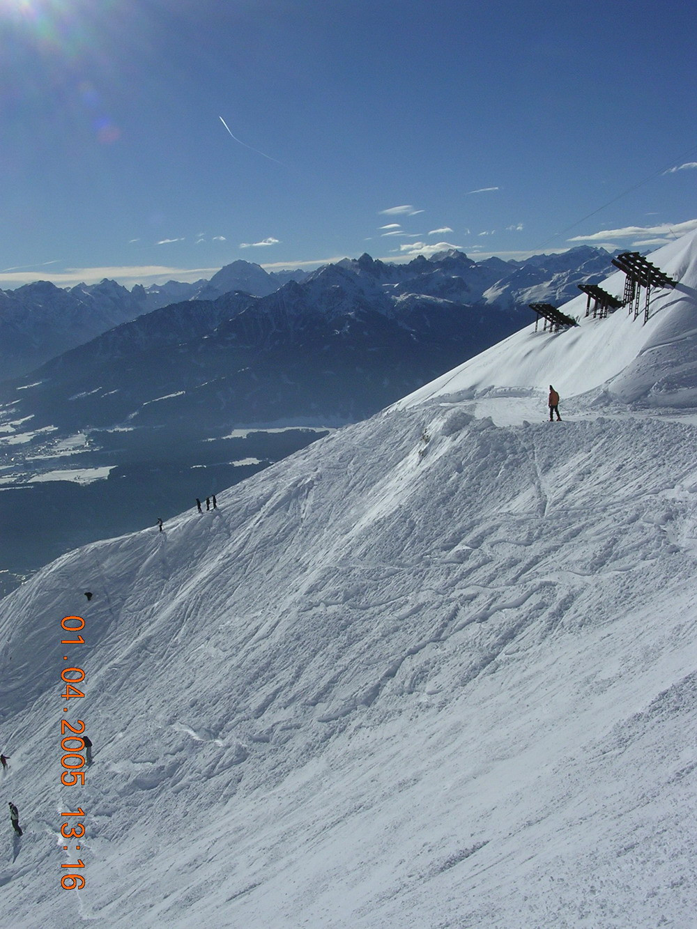 Pericol de moarte pe Transfagarasan! Turisti surprinsi de avalansa!