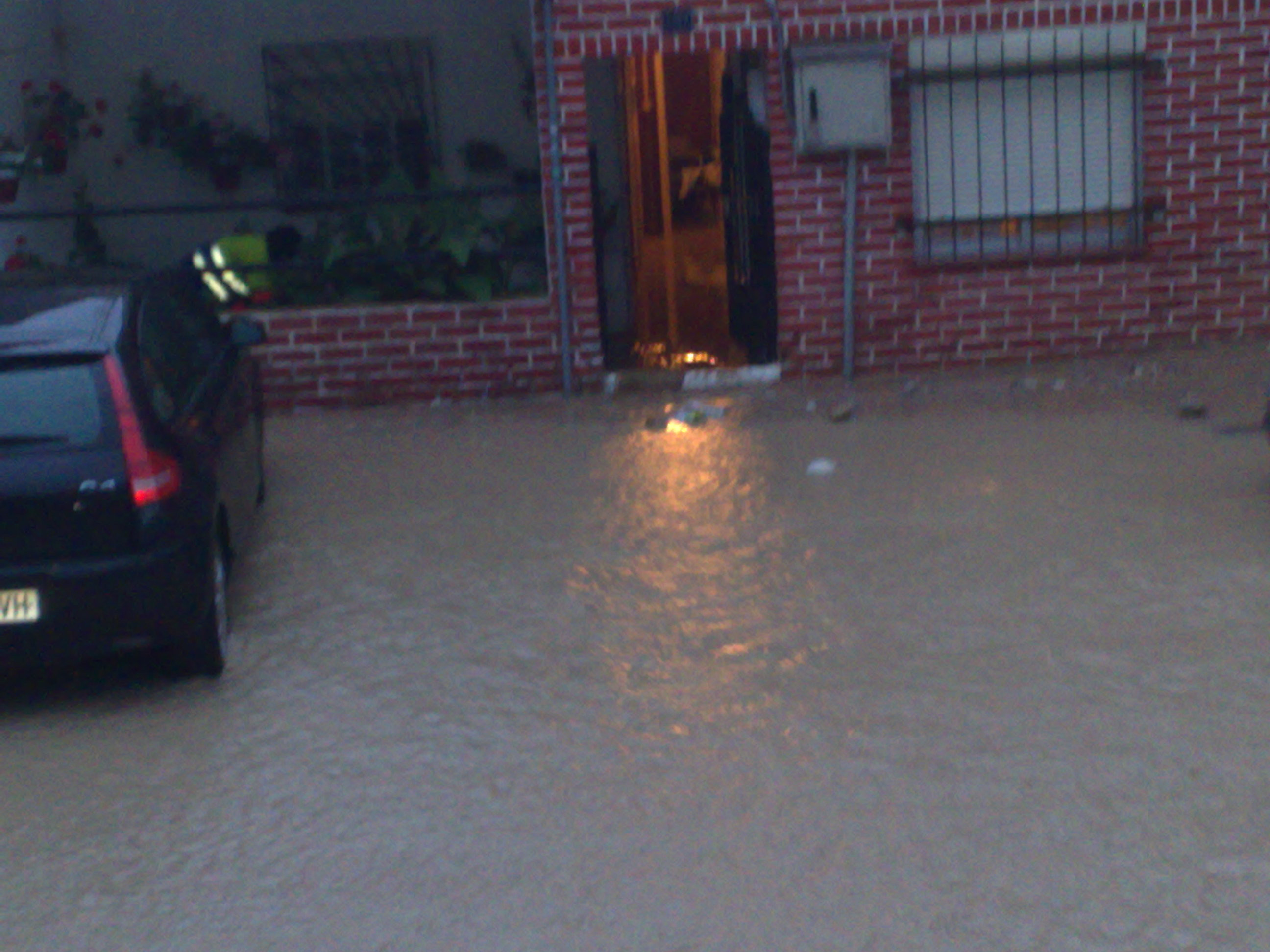 Potop in Spania! Mai multe orase au fost inundate