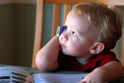 Telefonul mobil dauneaza grav sanatatii!