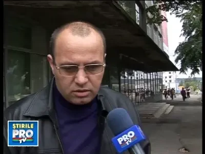 Tata si fiu, macelariti cu furci si sabii, intr-o comuna din judetul Iasi