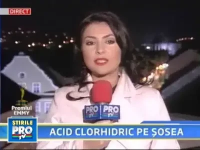 Un camion plin cu acid clorhidric s-a rasturnat pe DN1