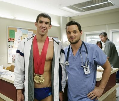 Michael Phelps isi arata muschii de actor
