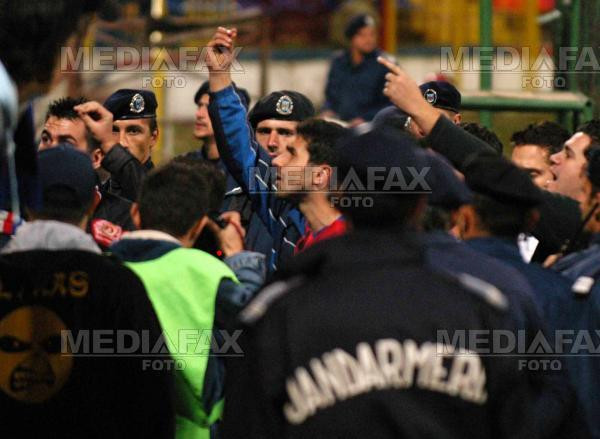 Cluj: peste 250 de jandarmi mobilizati pentru meciul CFR-Steaua