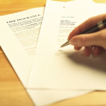 Seful Allianz: Asiguratorii vor pierde cel putin cat in 2007