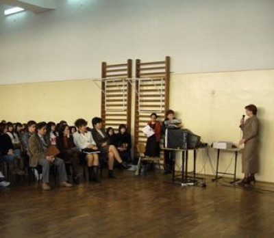 Zeci de buzoieni, cu varste peste 30 de ani, invata abia acum alfabetul