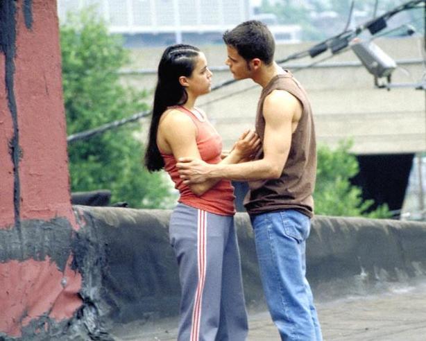 Sa nu atingi o fata nici cu o floare!