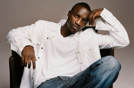 Akon lanseaza un nou album