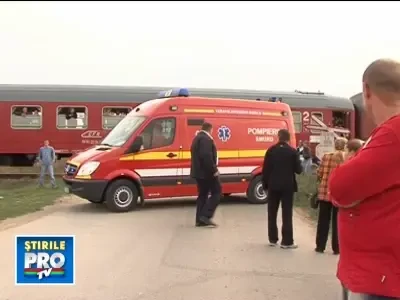 O tanara din Timisoara a fost lovita in plin de tren