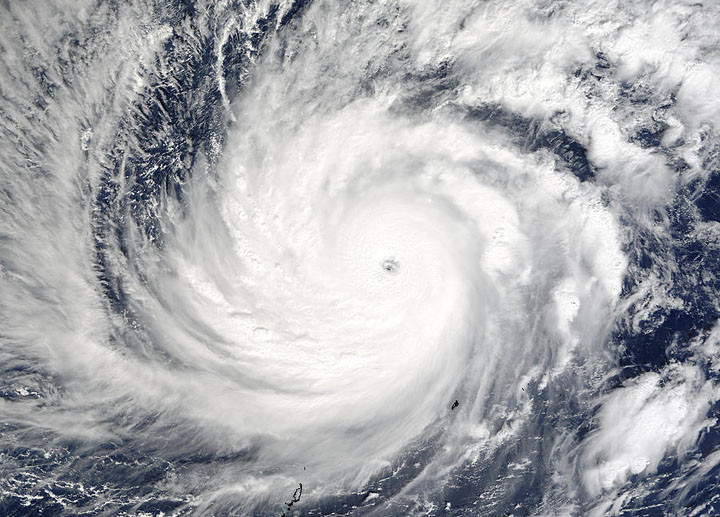 Taiwan: alerta din cauza taifunului Jang-Mi!