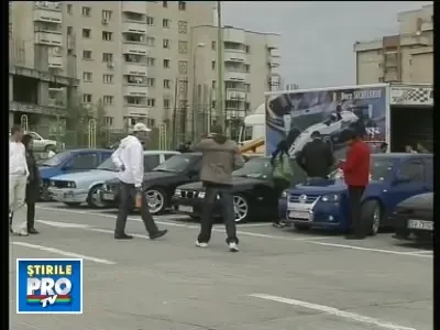 50 de bolizi au defilat la Iasi, la parada masinilor tunate!