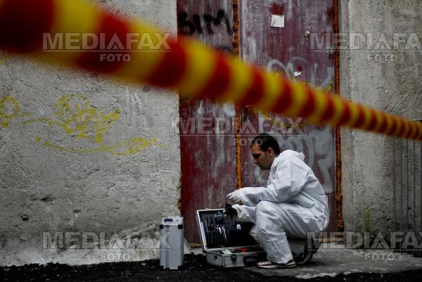 Un tanar si-a ucis cu sange rece iubita pentru ca a dansat cu altcineva