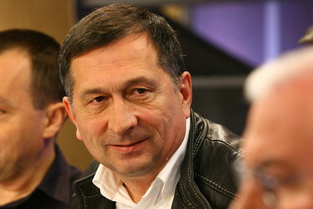 Lasa fotbalul pentru politica: Ion Craciunescu candideaza pentru PD-L!