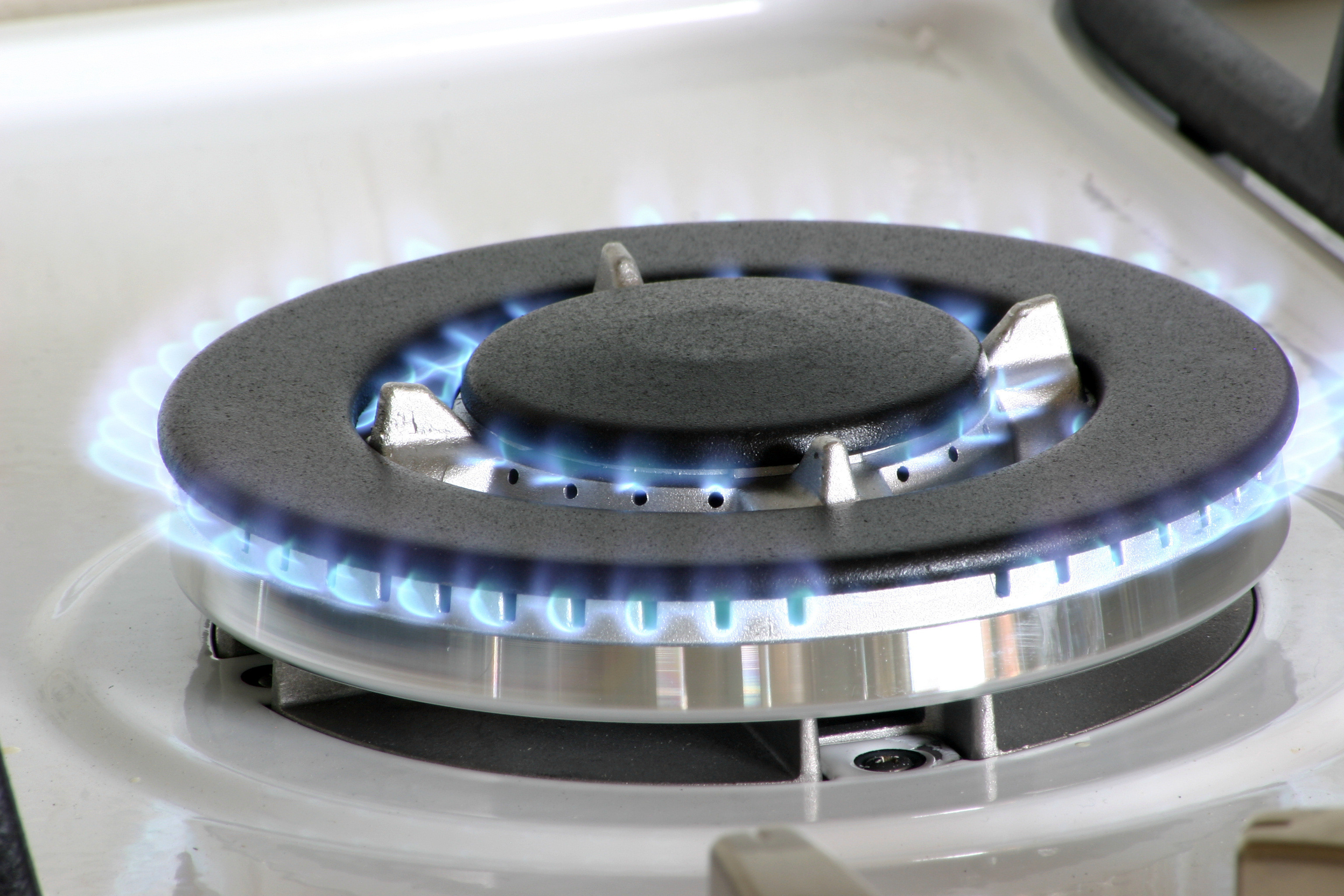 Distrigaz Sud incepe vanatoarea a zeci de mii de restantieri