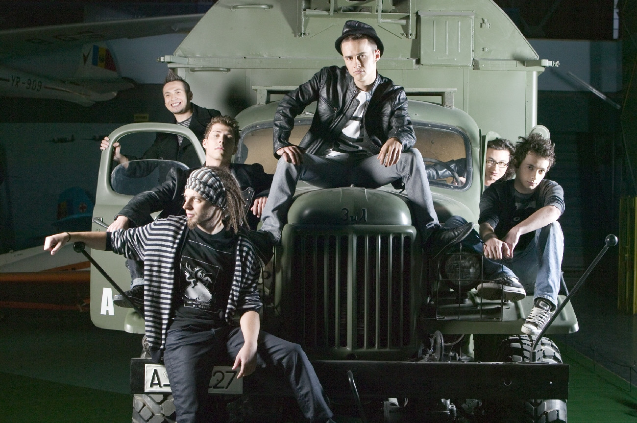 Animal X s-au lasat... purtati de vant