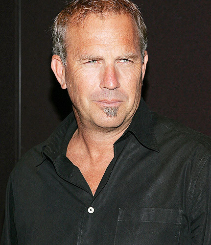 Kevin Costner lanseaza primul album de muzica country