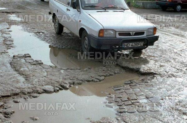O masina din trei, respinsa in Romania de la inspectia tehnica periodica
