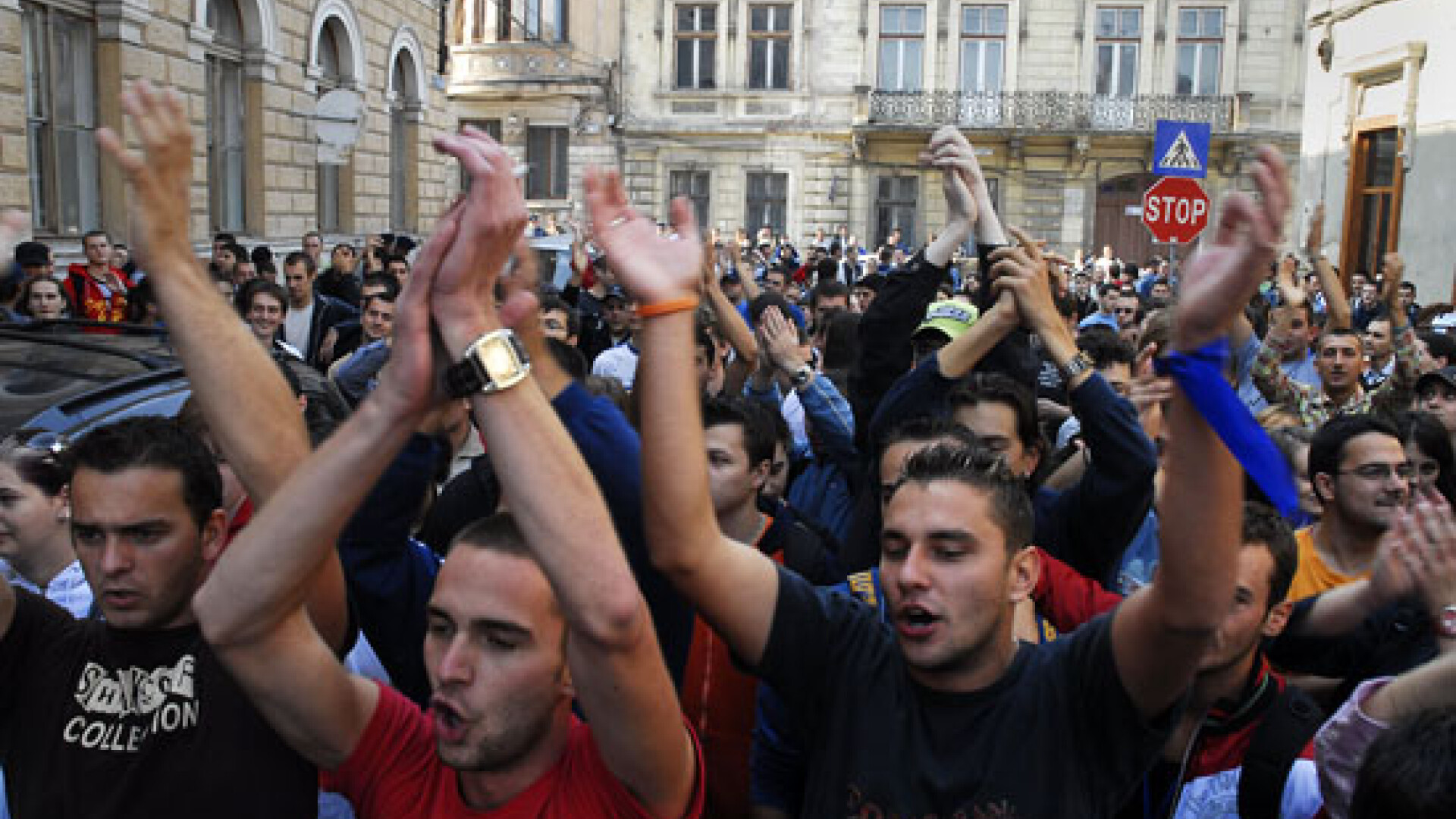 Studentii vor beneficia de burse mai mari de la 1 ianuarie!