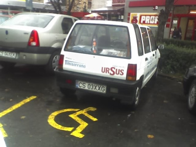 Nu parcati pe locurile destinate persoanelor cu dizabilitati! Politia Locala din Cluj face verificari
