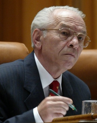 Iliescu: Vacaroiu, o solutie pentru presedintia Curtii de Conturi