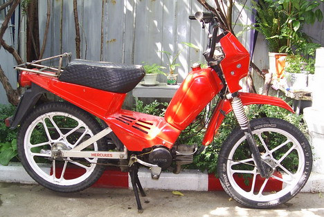 Bucuresti: peste 800 de accidente cu vehicule pe doua roti anul acesta