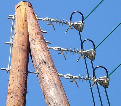 Fost electrician, rapus de sutele de volti dintr-o linie de medie tensiune