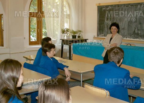 Pauza de doua ore, in scolile din Galati!