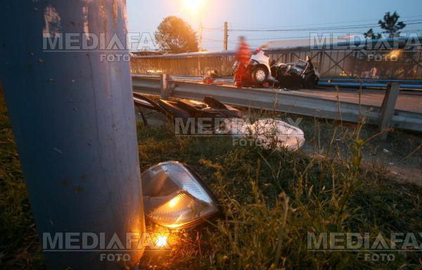 Un barbat a murit dupa ce s-a rasturnat cu masina pe DN1