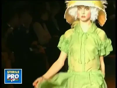 Casa Dior a facut senzatie la Saptamana Modei de la Paris