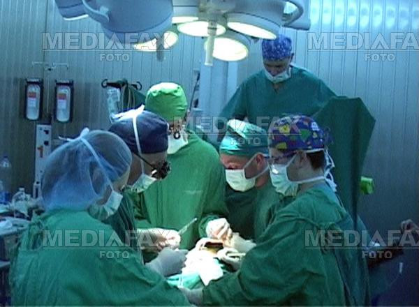 Un pacient de la spitalul de urgenta Iasi a atacat medicii cu o foarfeca