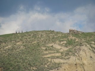 Se fura Castrul Roman de la Galati!