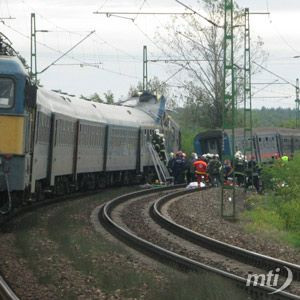 Budapesta: 4 morti si 26 de raniti intr-un accident feroviar