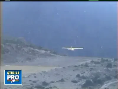 Salt cu parasuta din inaltul Everestului