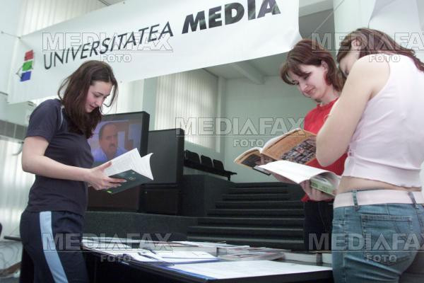 Au inceput cursurile la Universitatea Media