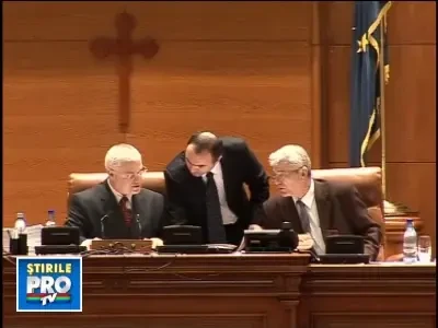 Adomnitei, exmatriculat! Anton Anton conduce Educatia