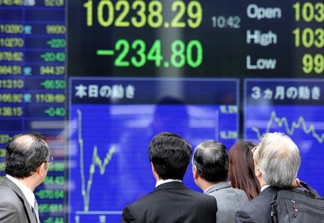 Bursele din Asia si Europa sunt in cadere libera