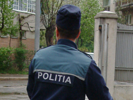 Politistul acuzat ca a batut un tanar de 17 ani, gasit vinovat