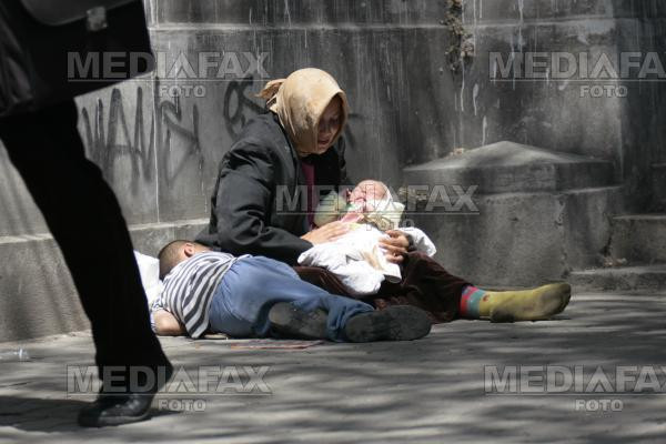 Tot mai multi tineri buzoieni isi iau lumea in cap!