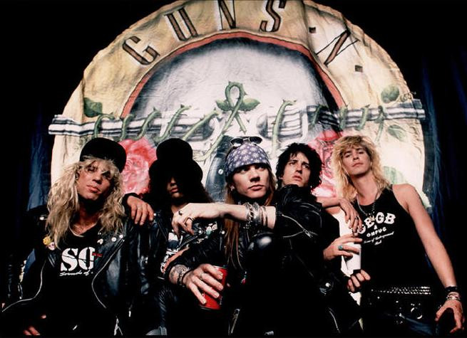 Guns N' Roses lanseaza un nou album