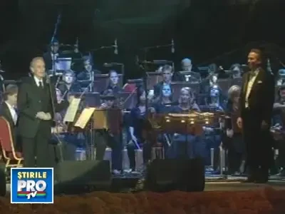 Vezi aici cine a cantat pentru Pavarotti