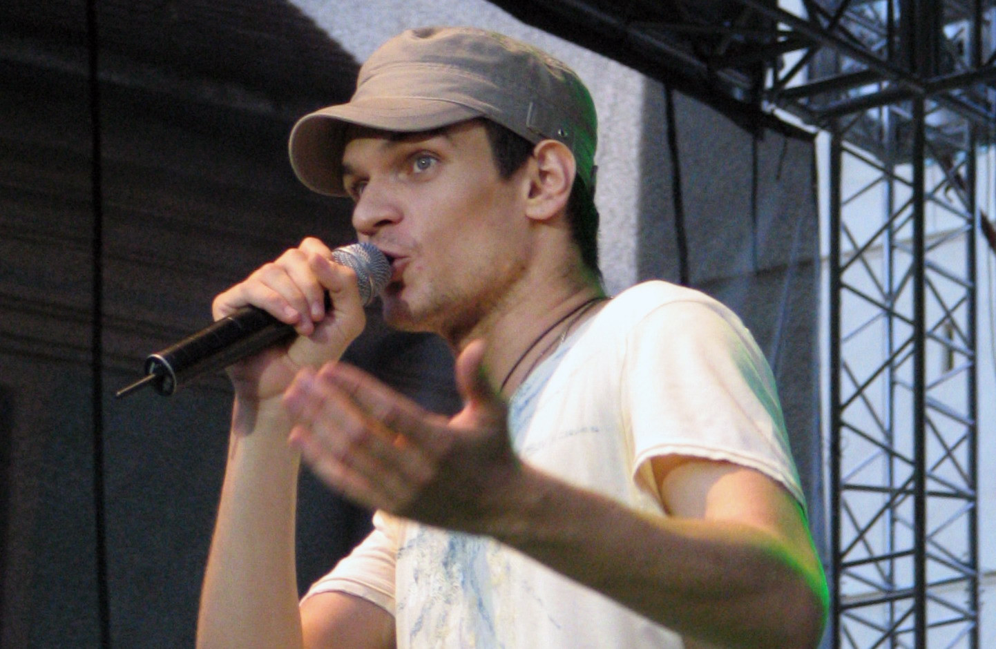 Tudor Chirila si Irina Schrotter joaca la bursa!