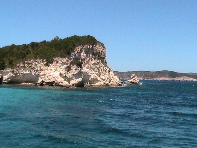 Grecia a ajuns la capatul puterilor: cere ajutorul Uniunii Europene!