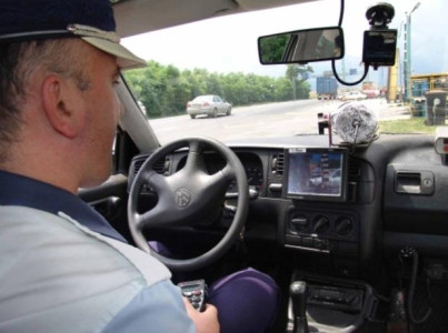 Camionagii ignora legea pe drumurile publice