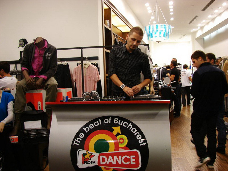 ProFM DANCE da petreceri in magazin!