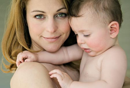 Romanii din ce in ce mai iubareti: populatia este in crestere