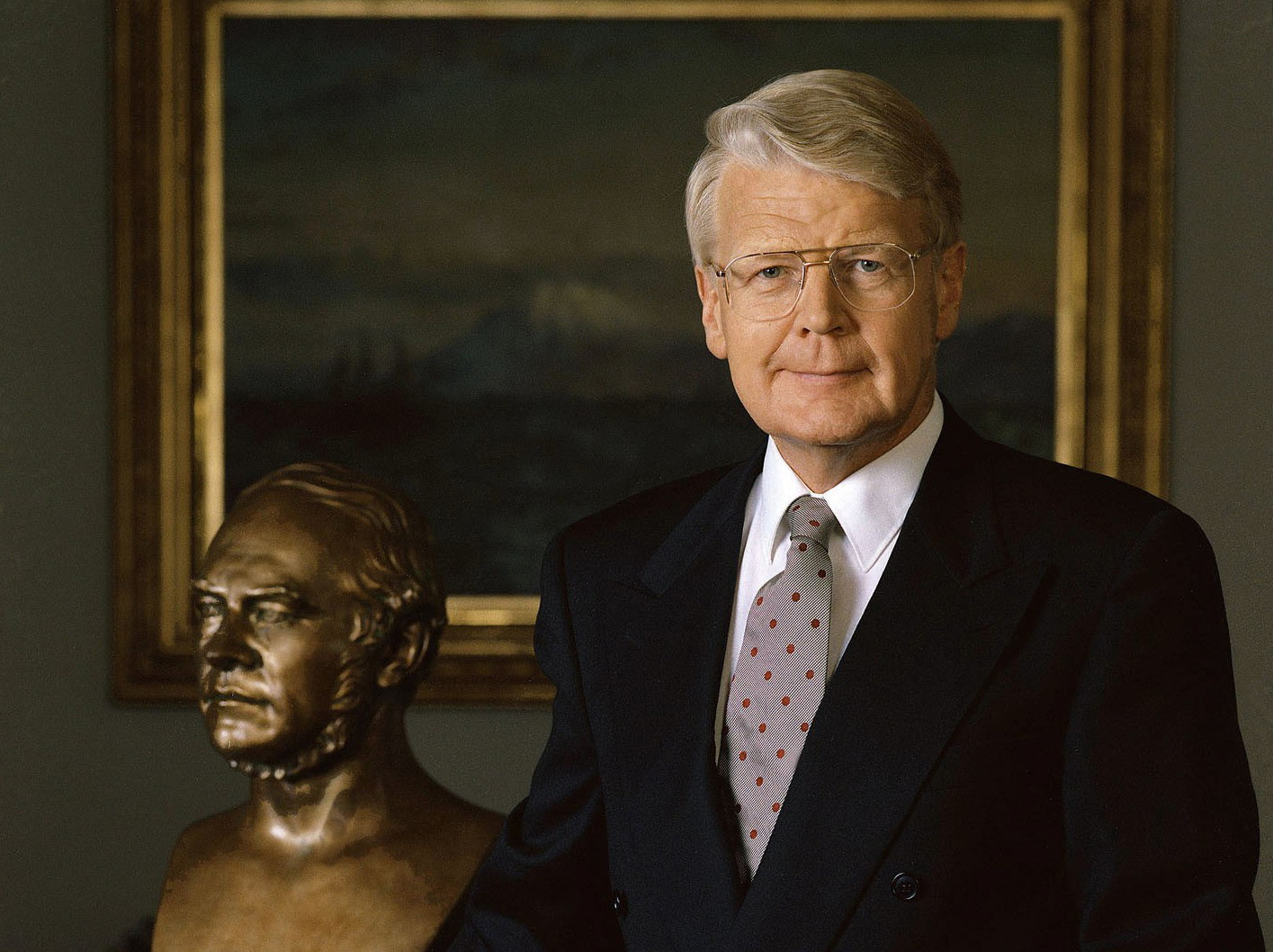 Islanda obtine bani din Norvegia si Danemarca